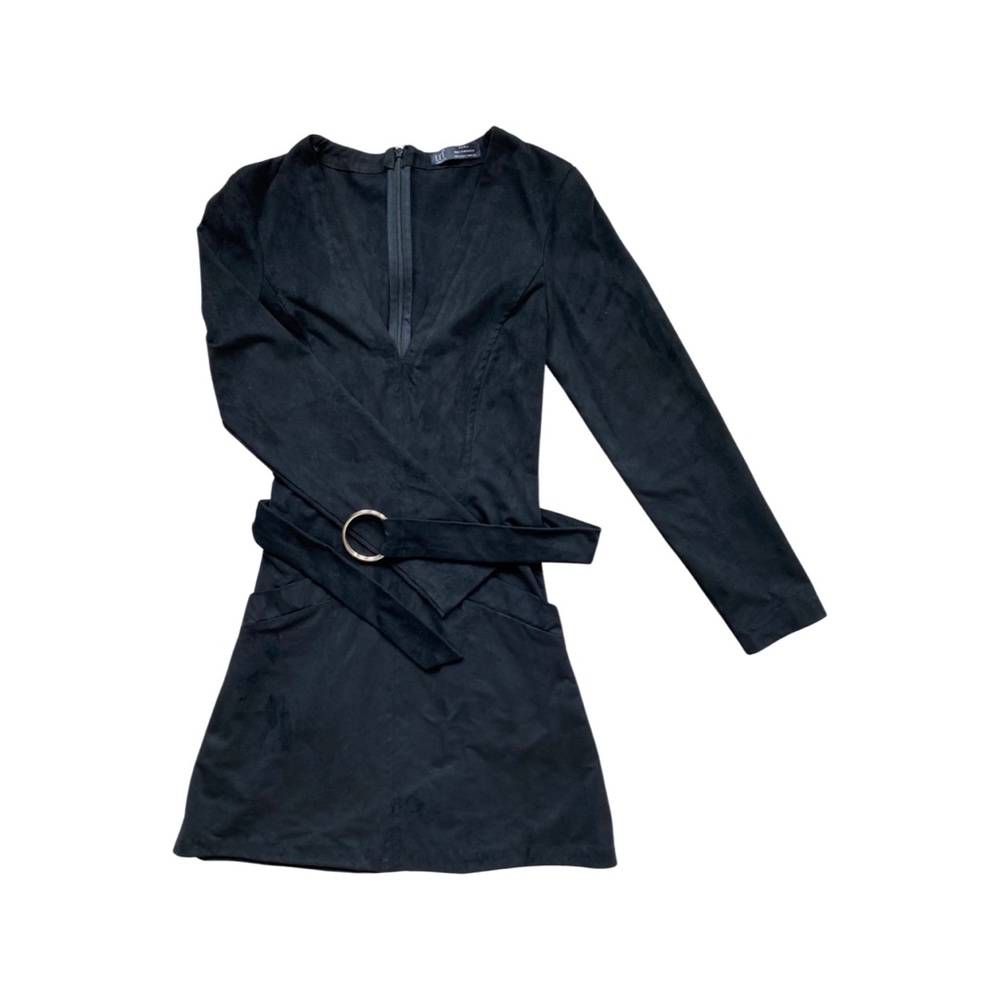 Little black long sleeve dress with a belt